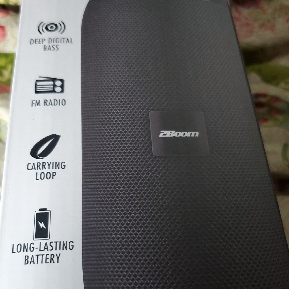 ✖️ NIB WIRELESS SPEAKER - Picture 15 of 15